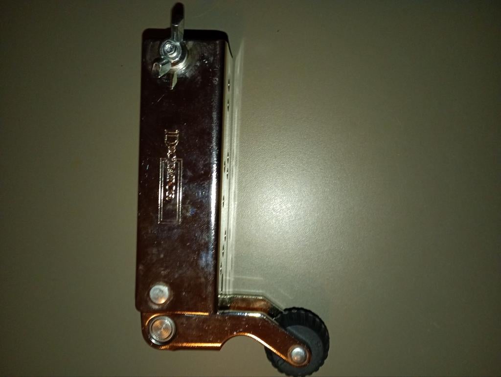 Dictator Deursluiter/Deurrem - Made in EU, Ophalen of Verzenden, Gebruikt, IJzer, Overige typen