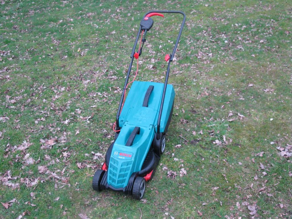 Bosch grasmachine duwmaaier, Tuin en Terras, Grasmaaiers, Ophalen of Verzenden, Gebruikt
