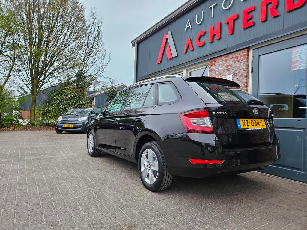 Skoda Fabia Combi 1.0 TSI Clever Carplay! Airco/Clima! Cruis, Voorwielaandrijving, Gebruikt, Euro 6, Handgeschakeld