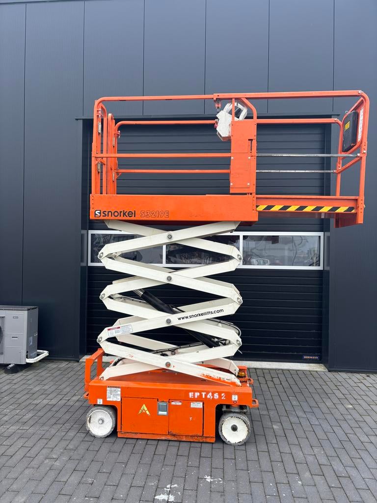 Schaarhoogwerker te huur 7,8 meter werkhoogte, Ophalen