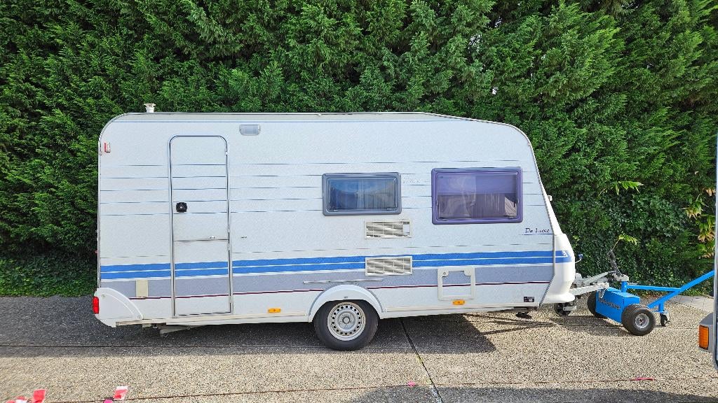 Hobby 440 1998 bj met voortent , Vast bed, Schokbreker, Hobby, Treinzit