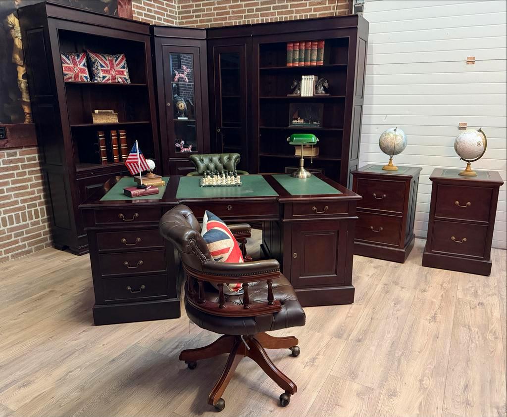 Complete Klassieke chesterfield Engelse Kantoorinrichting, Ophalen