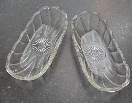 Twee mooie oude glazen schaaltjes, Gebruikt, Ophalen of Verzenden, Overige stijlen, Glas