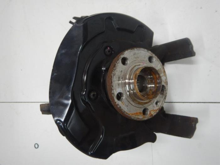 VW Polo 2G Fusee Rechts-Voor, Ophalen of Verzenden, Gebruikt