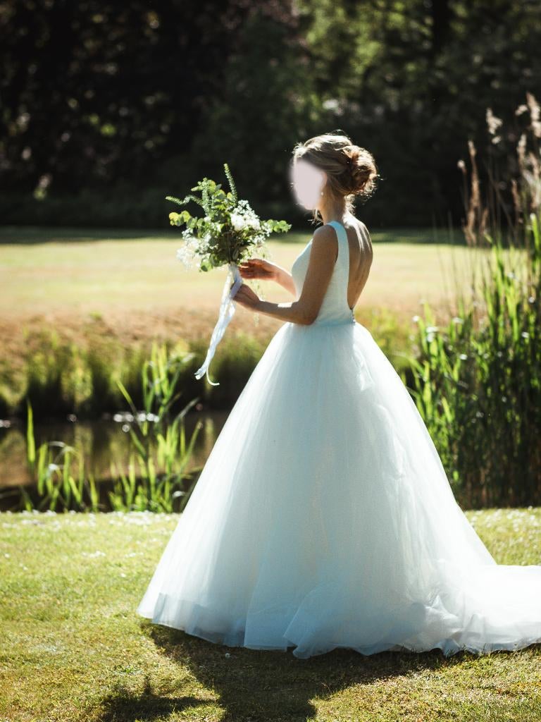 Trouwjurk grote tule rok lage rug, Kleding | Dames, Ophalen, Zo goed als nieuw, Wit, Trouwjurk