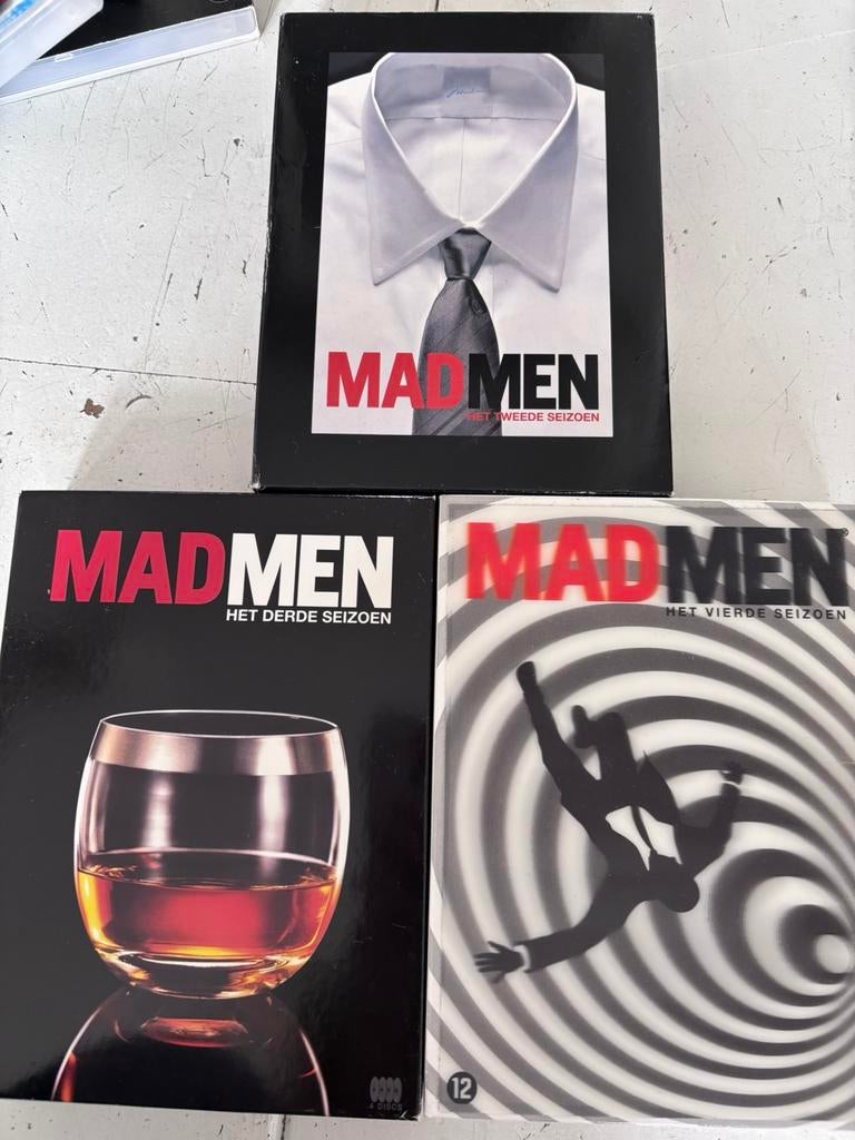 Dvd boxen Mad Men seizoen 2-4, Cd's en Dvd's, Dvd's | Tv en Series, Vanaf 12 jaar, Ophalen of Verzenden, Zo goed als nieuw, Drama