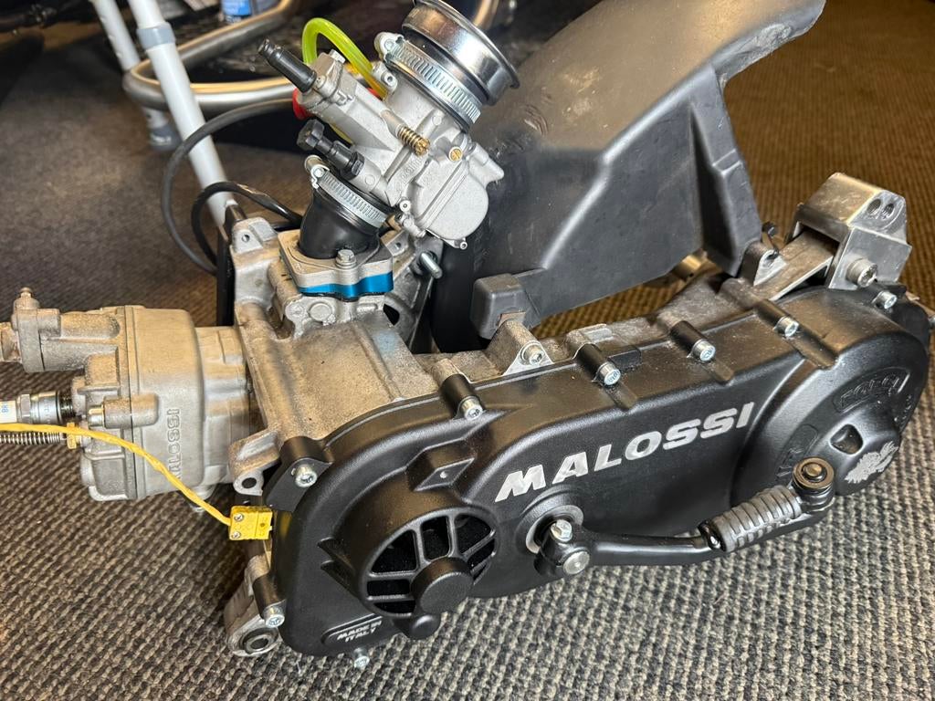 Piaggio malossi70cc lang carter, Ophalen, Piaggio, Gebruikt, Blok