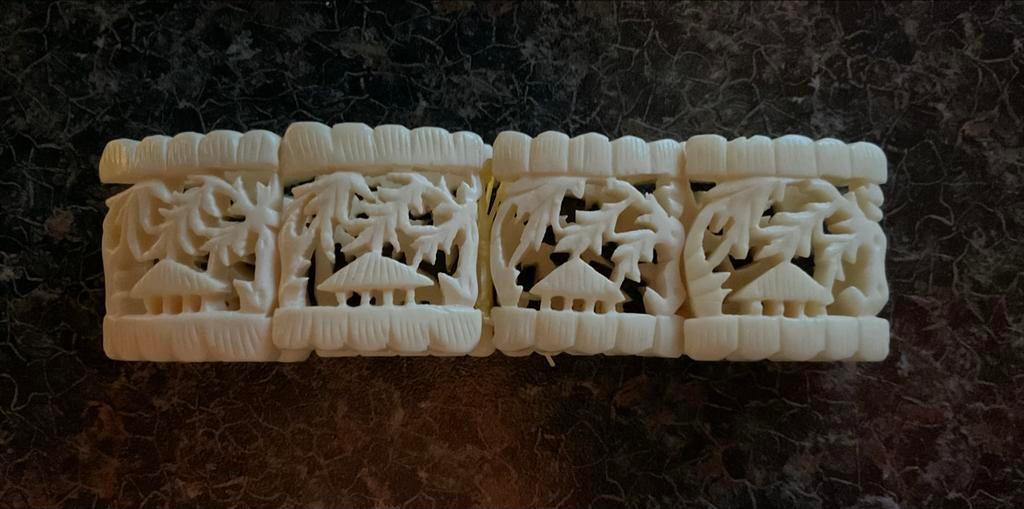 Unieke, uit been gesneden, armband met Aziatisch motief, Sieraden, Tassen en Uiterlijk, Armbanden, Ophalen of Verzenden, Gebruikt
