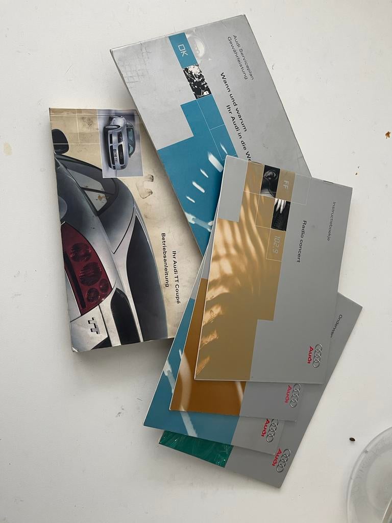 Audi TT 8N Instructieboekjes Set - Handleidingen, Ophalen of Verzenden, Gelezen, Audi