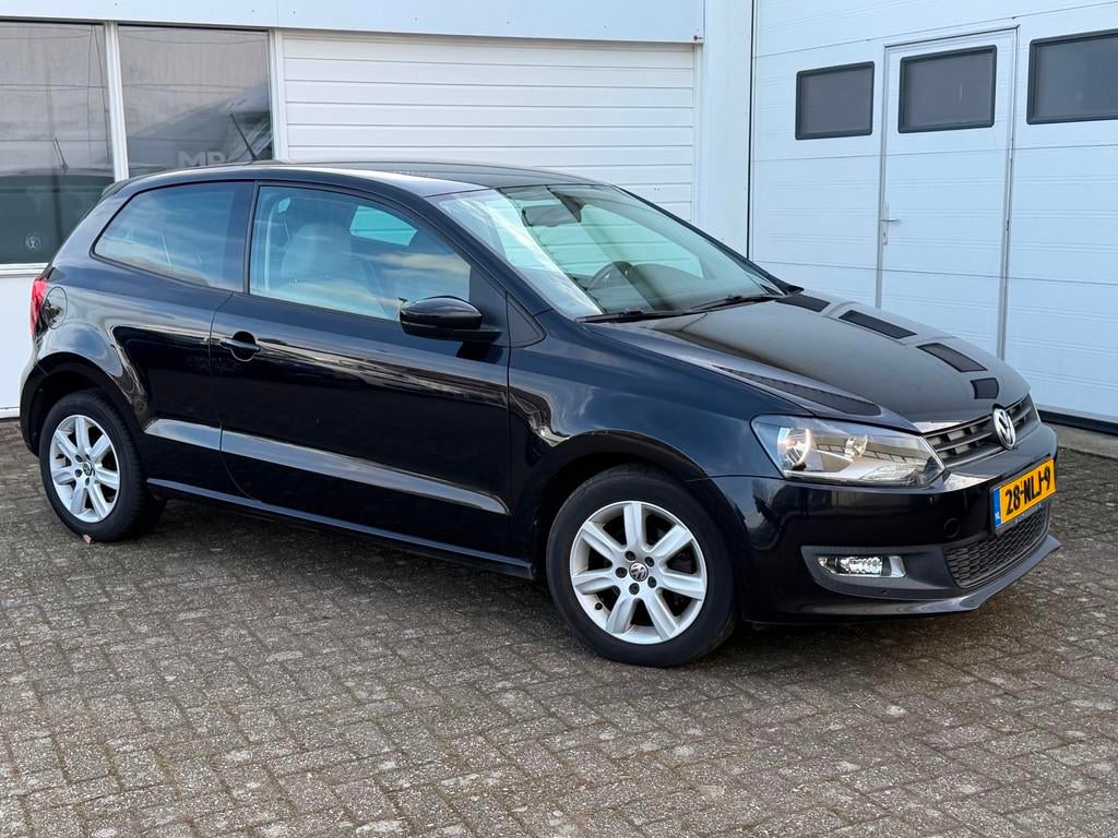 Volkswagen Polo 1.6 TDI Highline AIRCO+GROOT NAVIGATIE+CRUIS, Voorwielaandrijving, Euro 5, Stof, Gebruikt