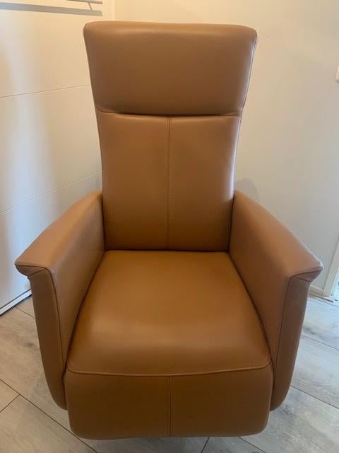 Prominent Elektrisch verstelbare lederen sta op stoel zgan, Ophalen, Minder dan 75 cm, Leer, Zo goed als nieuw