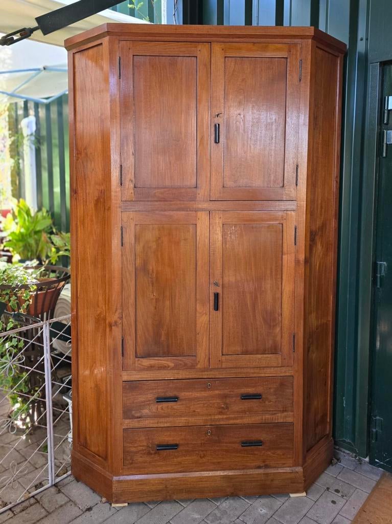 Hoekkast TV kast  massief teakhout H211cm B133cm, Ophalen of Verzenden