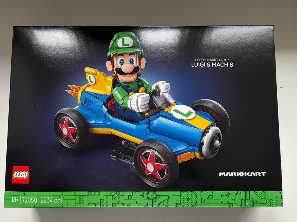 LEGO Mario Kart Luigi & Mach 8 72050 Nieuw in doos!, Lego, Overige thema's, Denemarken, Nieuw