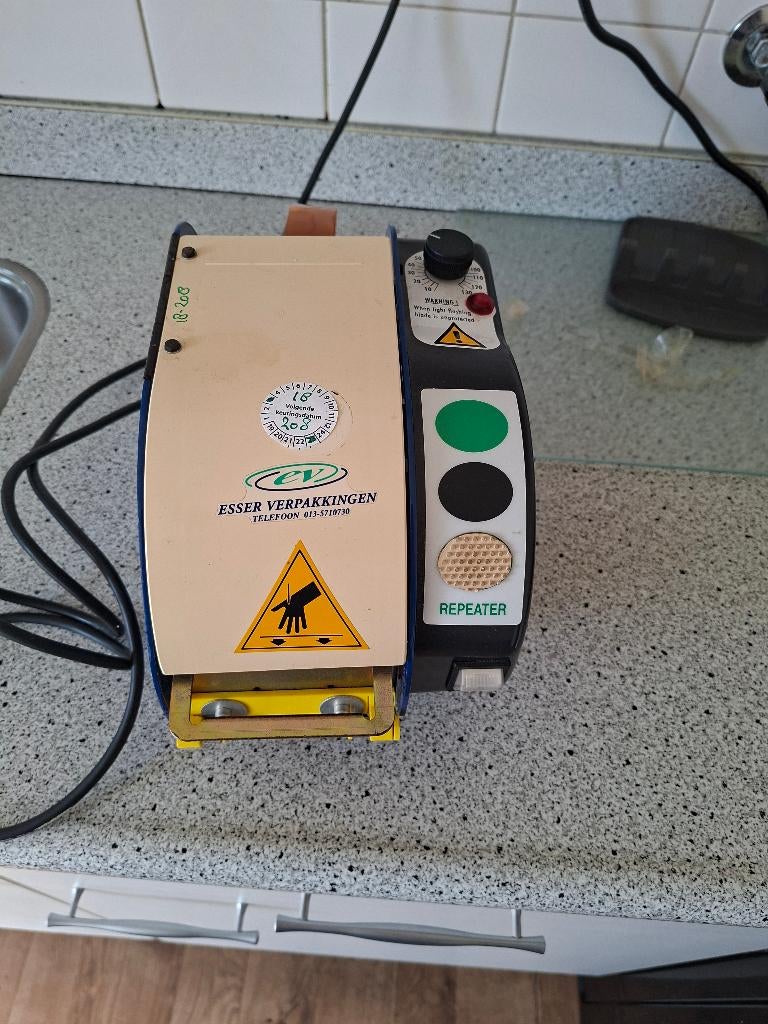 Cyklop plakbandapparaat, Ophalen, Gebruikt