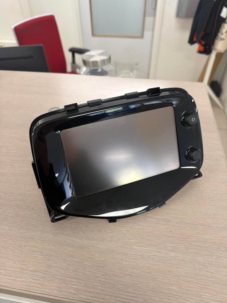 Toyota Aygo 2015 display, Ophalen of Verzenden, Gebruikt