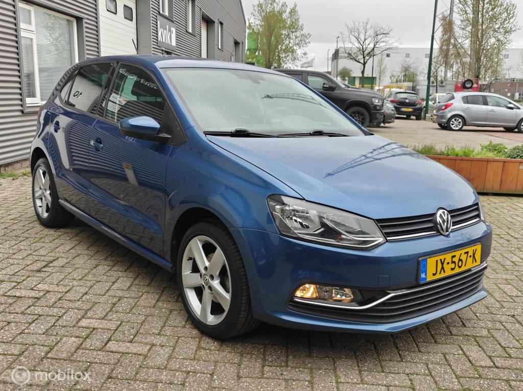 Volkswagen Polo 5-deurs 1.2TSi 90pk Highline Clima FullNavi, Auto's, 40 €/maand, Euro 6, 4 cilinders, Blauw