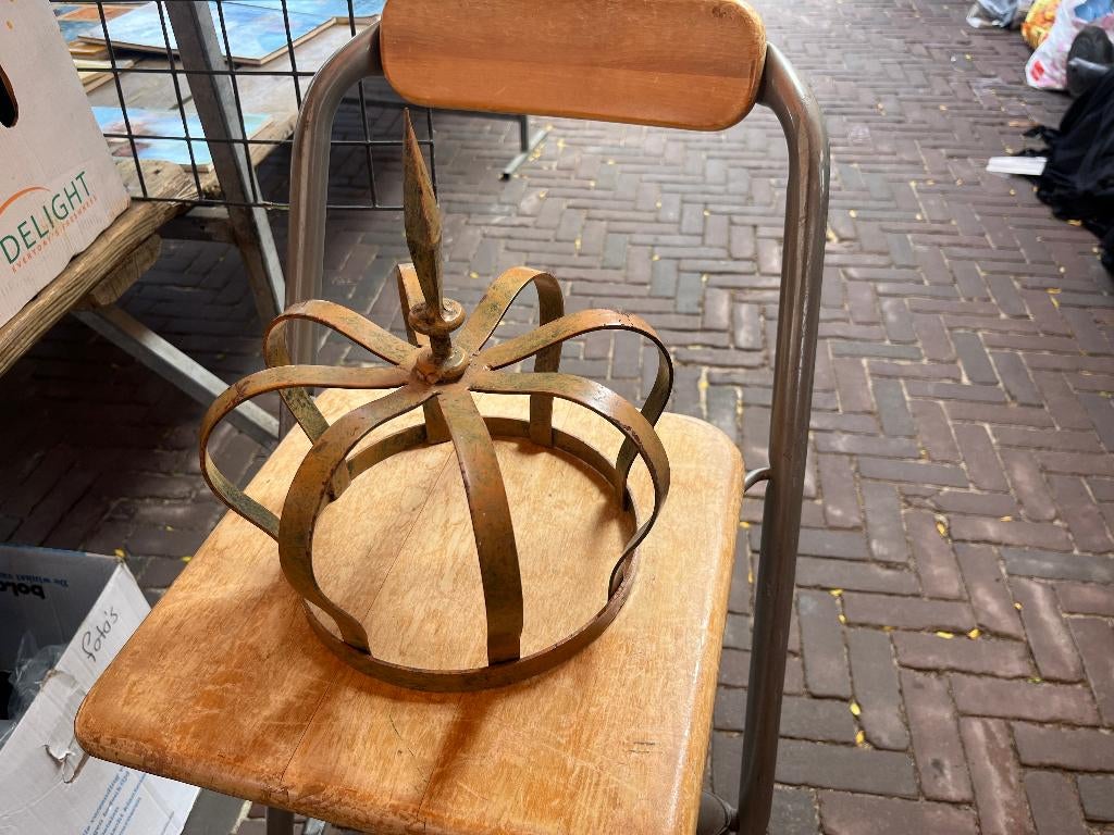 Kroon metaal decoratie, Ophalen of Verzenden, Gebruikt, Metaal