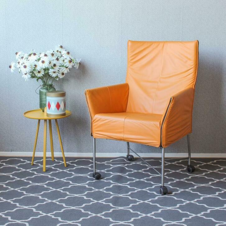 2x Showroommodel Montis Charly fautueil cognac/oranje, Niet ingevuld, Niet ingevuld, Ophalen of Verzenden, Zo goed als nieuw