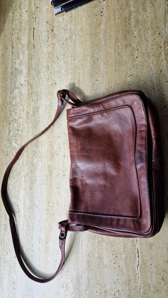 Vintage leren schoudertas man/ vrouw, Ophalen of Verzenden, Zo goed als nieuw, Bruin, Leer