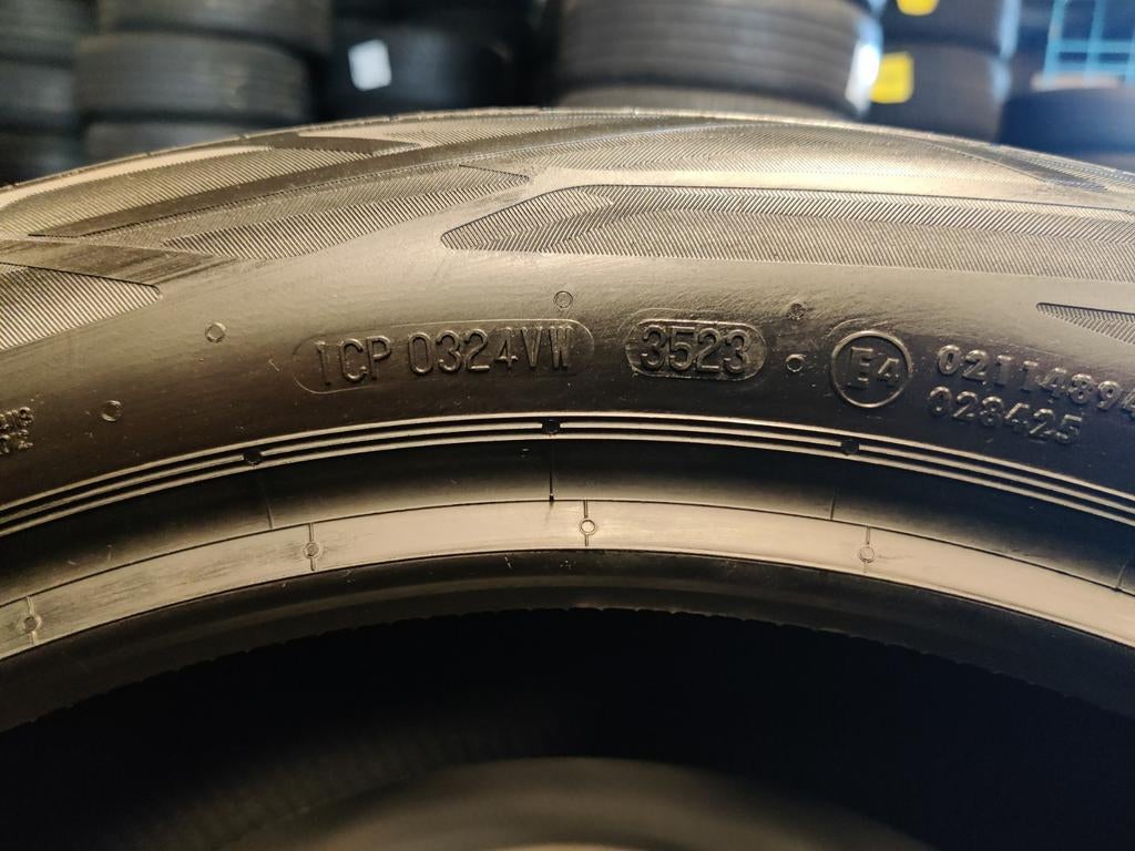 4x 235/50R19 Continental Demo Zomerbanden, 19 inch, Info@continental.nl, Ophalen of Verzenden, 235 mm