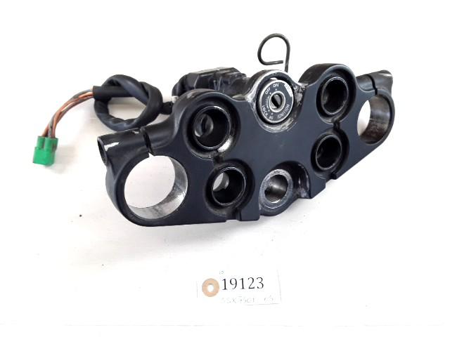 GSX750F 1998 - 2005 Suzuki Kroonplaat D1-36099