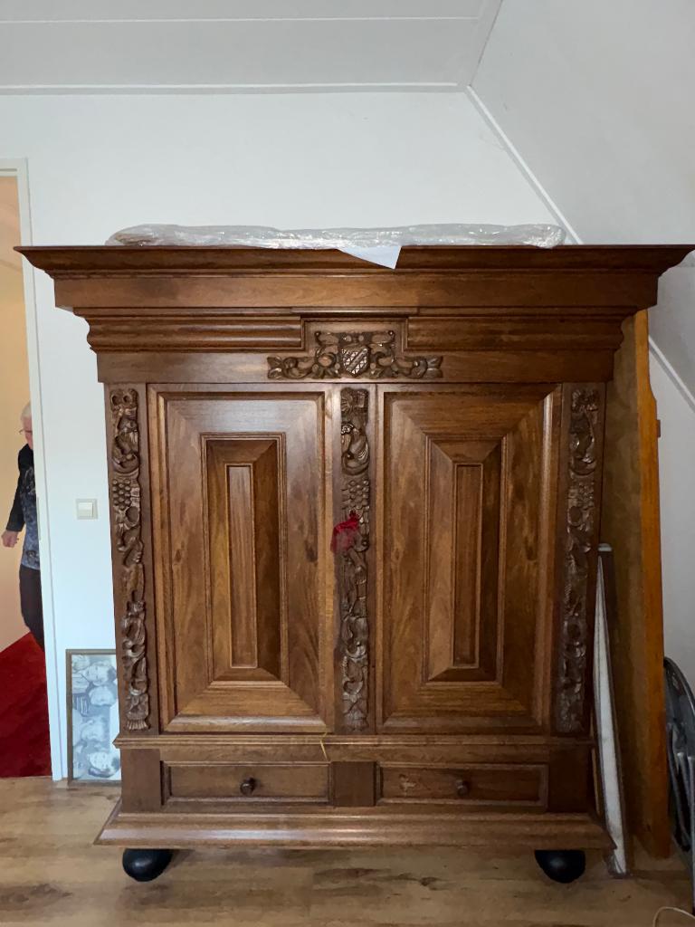 Antieke kast massief, Antiek en Kunst, Ophalen