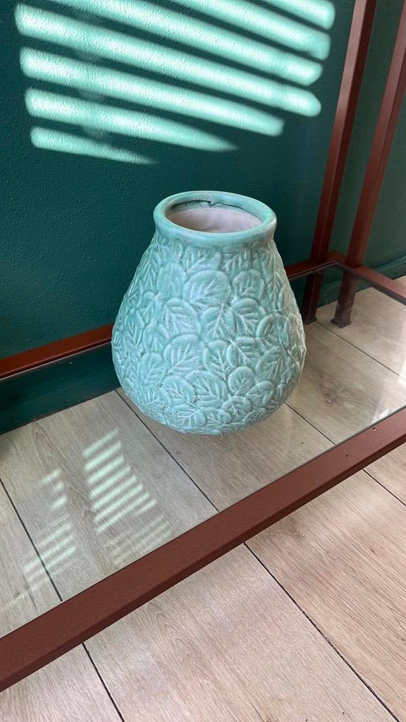 Mooie vaas, Ophalen, Zo goed als nieuw, Overige materialen, Minder dan 25 cm