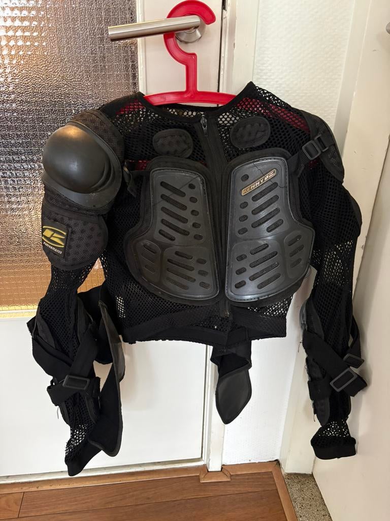 Kenny Bodyprotector maat M, Motoren, Ophalen of Verzenden, Tweedehands, Motorcrosskleding