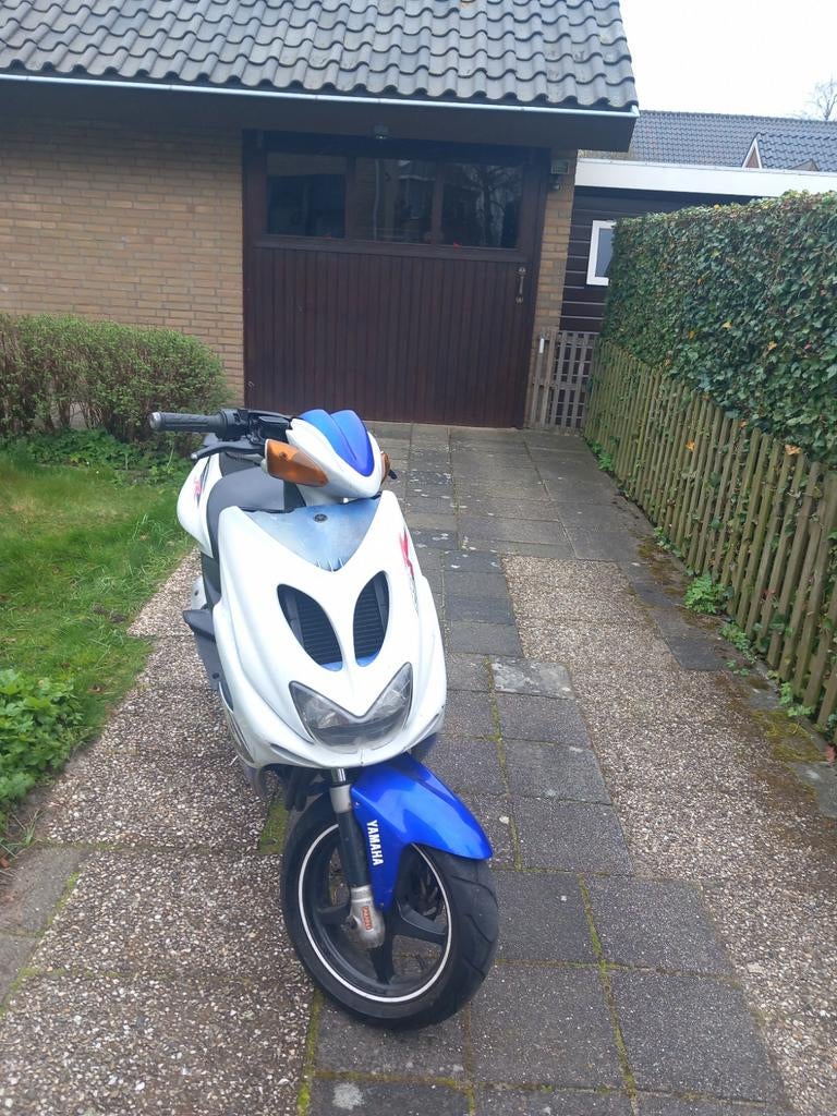 Yamaha aerox 2009, Fietsen en Brommers, Scooters | Yamaha, Ophalen, Gebruikt, Benzine, Aerox