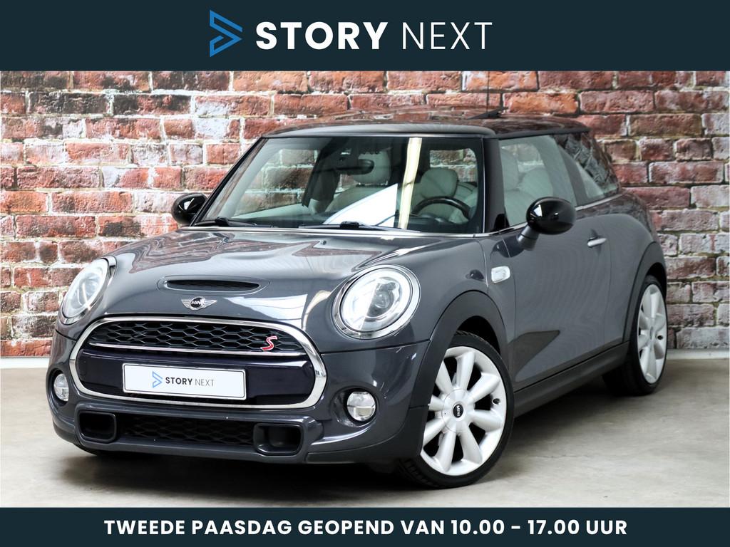 MINI Hatchback Cooper S Serious Business 3 deurs / Navigatie, Voorwielaandrijving, 1998 cc, Gebruikt, 4 stoelen