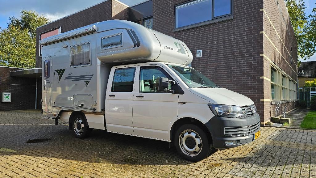 VW T6 automaat 4-motion PickUp met Tischer Camper, Automaat, Buscamper of Camperbus, Ringverwarming, Luifel