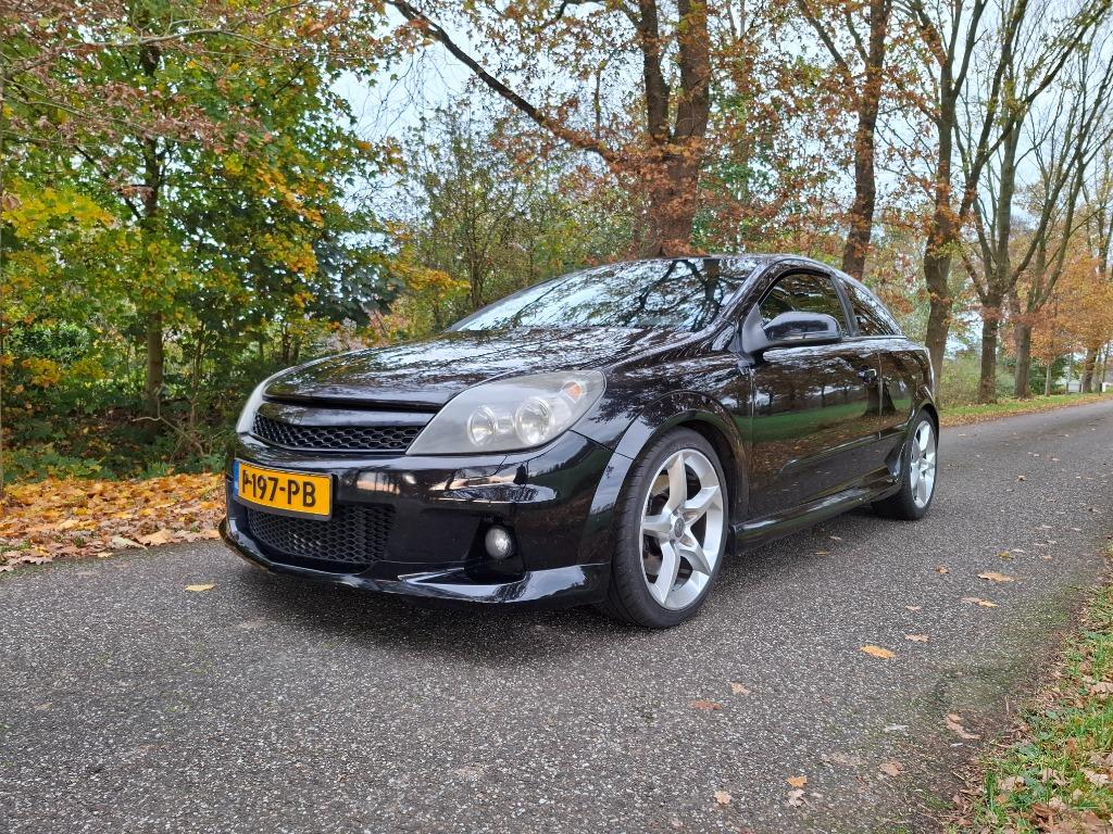 Opel astra h GTC OPC 2.0 turbo z20leh 241 pk zwart 2007., Auto's, Voorwielaandrijving, Zwart, 4 cilinders, Metallic lak