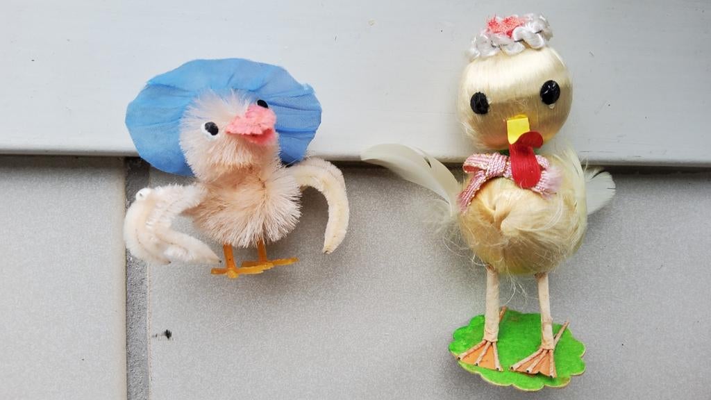 Vintage jaren 50 /60 paas kuiken satijnen paasversiering, Ophalen of Verzenden, Gebruikt