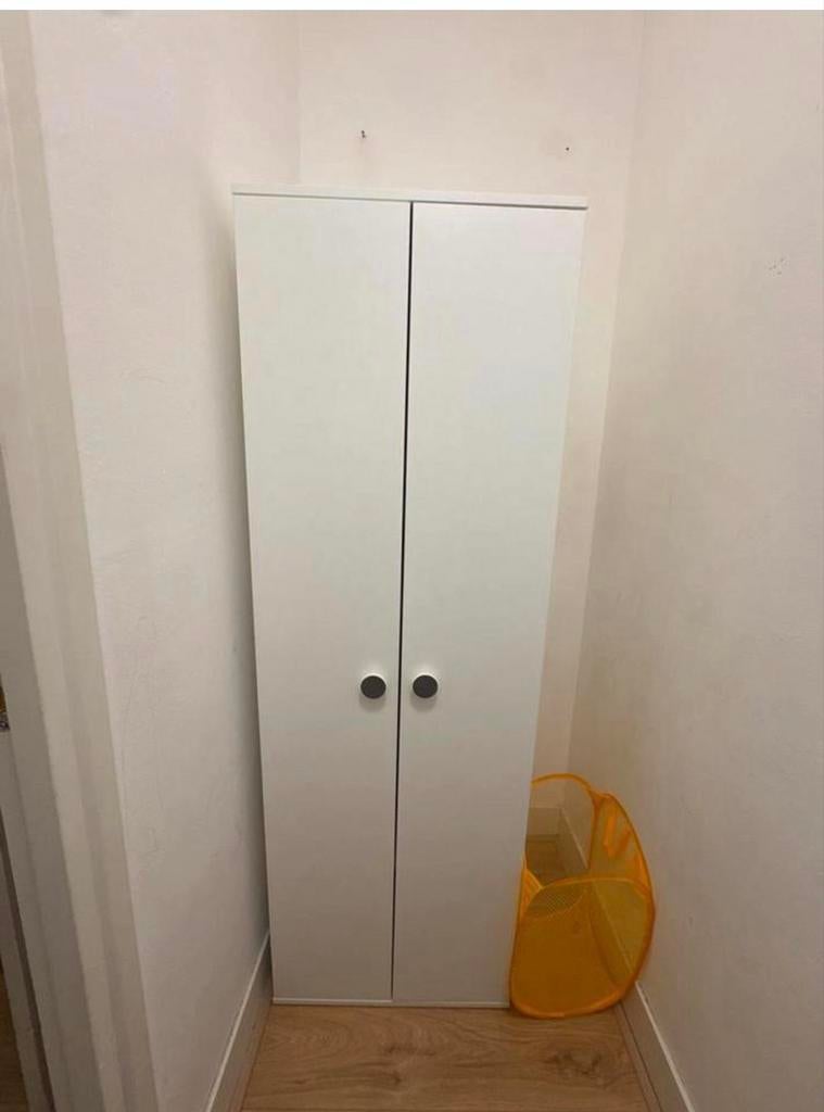 IKEA kledingkast met twee deuren - Zelf demonteren!, Huis en Inrichting, Kunststof, Gebruikt, 150 tot 200 cm, 50 tot 100 cm