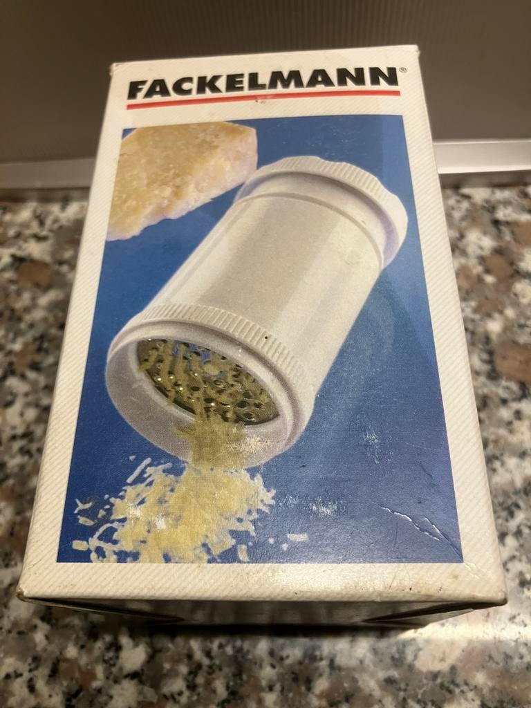 Kaas molen, Ophalen of Verzenden, Zo goed als nieuw