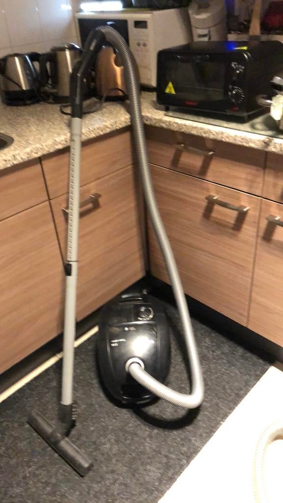 Siemens stofzuiger, Ophalen, Zo goed als nieuw