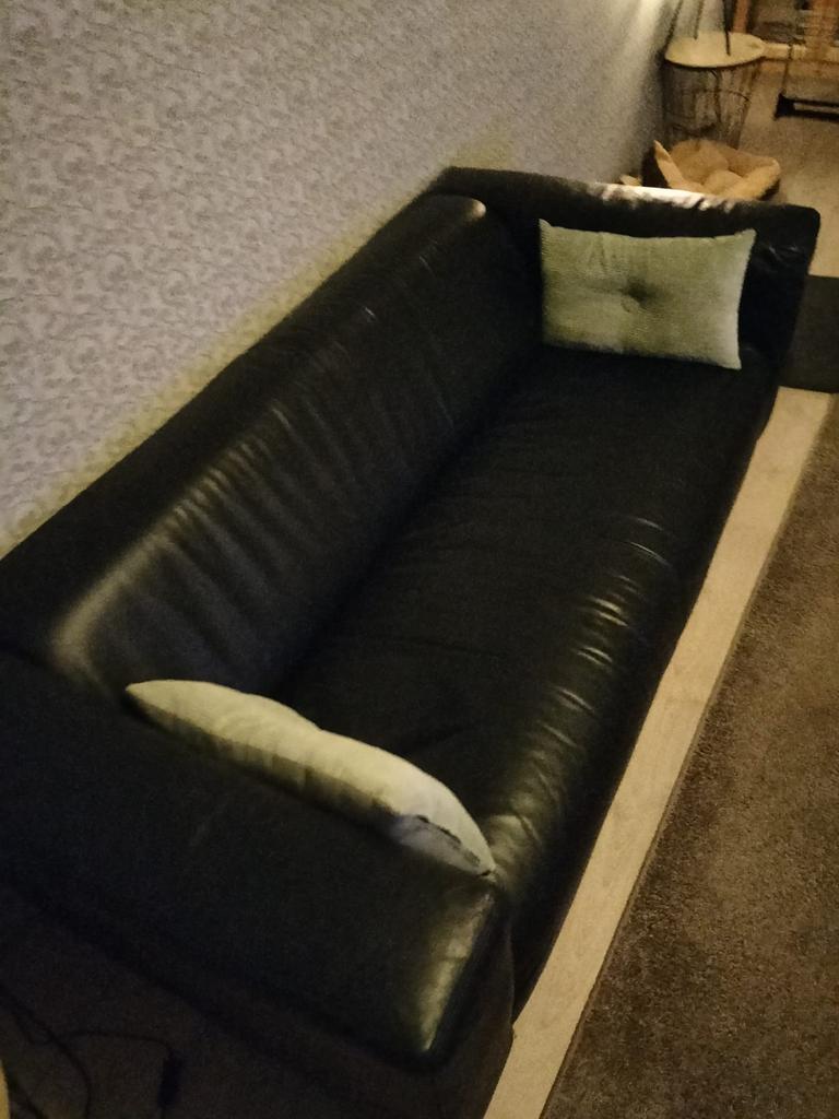 Zwart bankstel, Ophalen, Zo goed als nieuw, 75 tot 100 cm