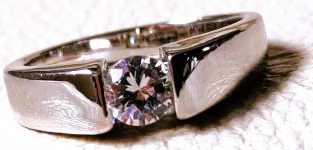 SNEL WEG - €10 Unisex zirkonia ring chique design [E, S 7-8], Sieraden, Tassen en Uiterlijk, Ringen, Nieuw, 17 tot 18, Dame of Heer