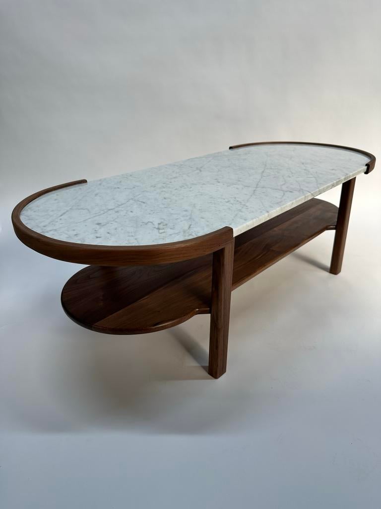 Walnoot & Marmer Salontafel, Huis en Inrichting, Tafels | Sidetables, 100 tot 150 cm, Ophalen of Verzenden, Zo goed als nieuw