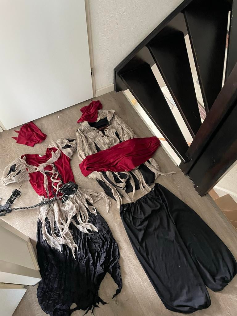 Piratenpakken man en vrouw, Ophalen of Verzenden, Zo goed als nieuw, Carnaval