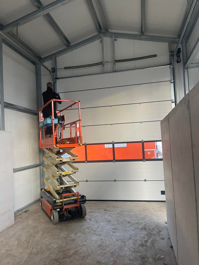 Reparatie, montage, service, roldeur, garagedeur, deuren, Ophalen of Verzenden, 120 cm of meer, 215 cm of meer, Garagedeur