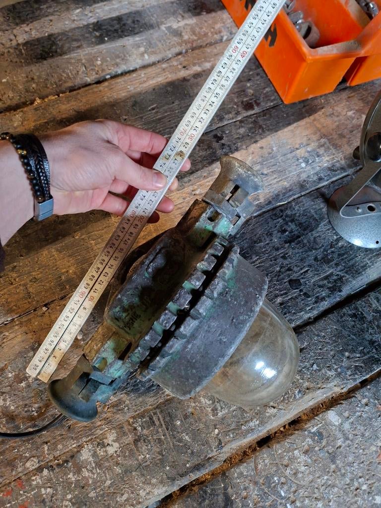 Groene kleine mijnlamp uit Limburgse mijnen, Huis en Inrichting, Ophalen of Verzenden, Gebruikt, Metaal, Minder dan 50 cm