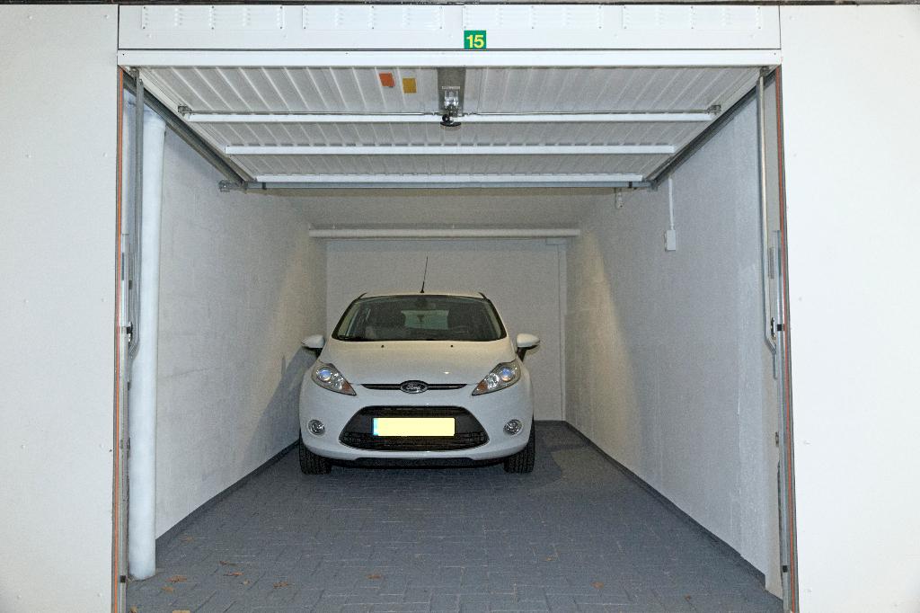 2x ruime garagebox te huur in Zoetermeer (21m2 / 17m2)