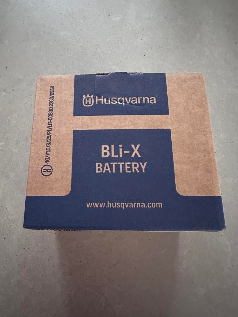 Husqvarna BLI220-X Accu - Nieuw in doos, Ophalen of Verzenden, Nieuw