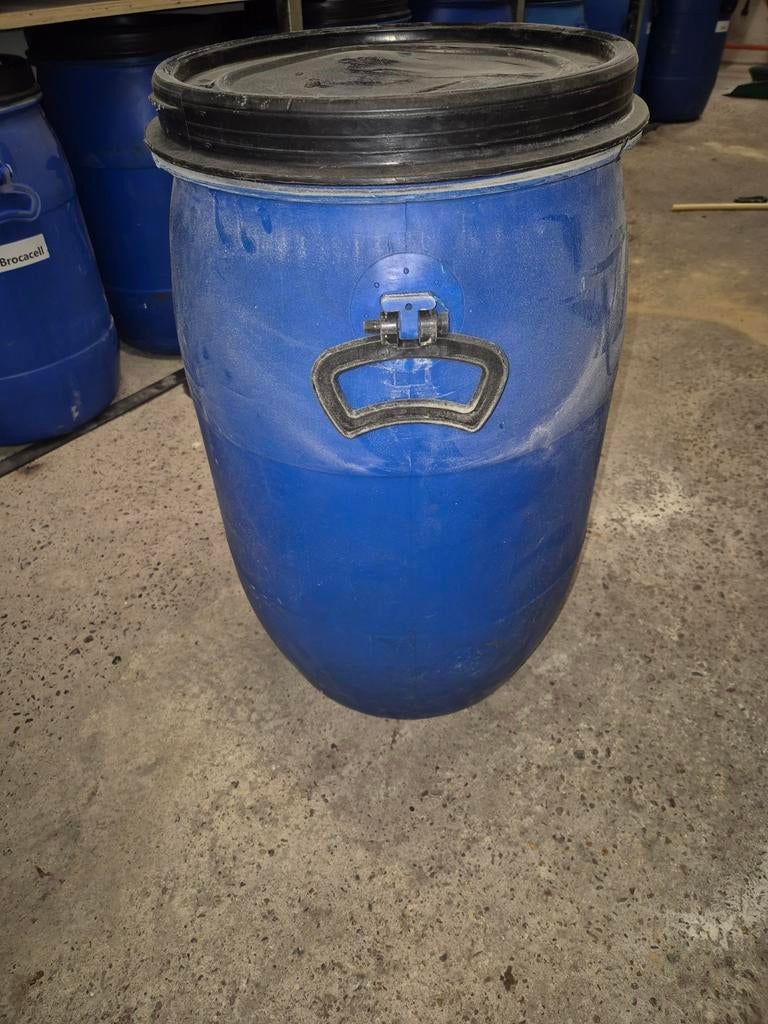 Voerton / Regenton 60 Liter, Minder dan 75 liter, Ophalen, Gebruikt, Kunststof