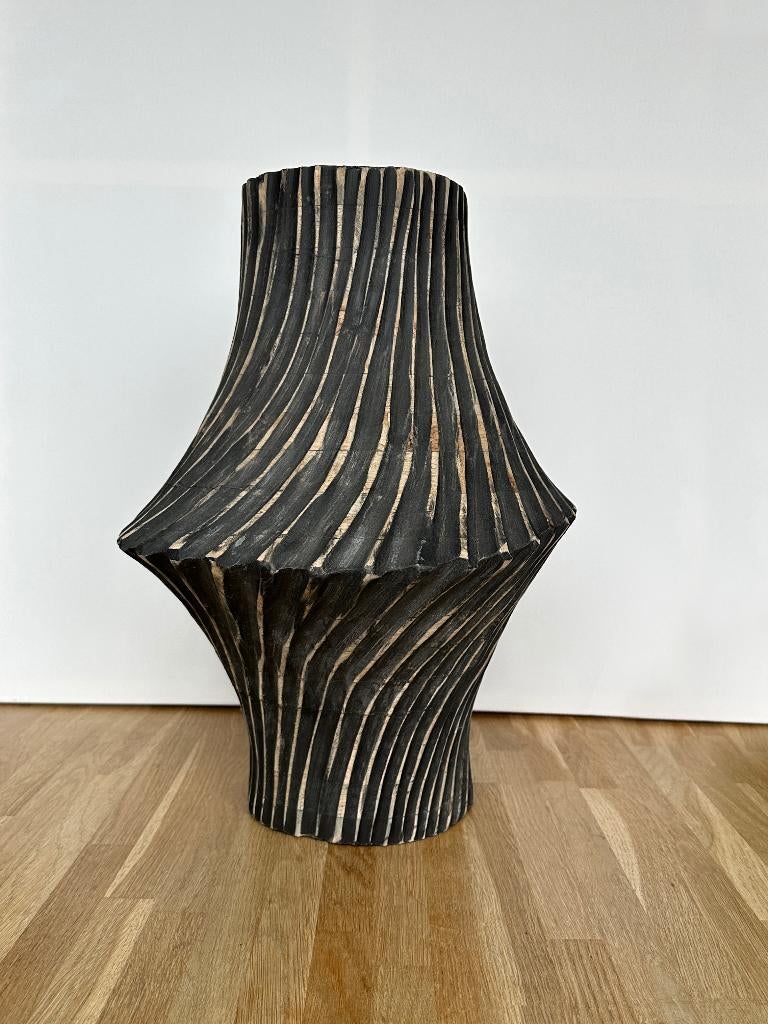 Vaas boomstronk hout strepen, Overige materialen, Overige kleuren, Nieuw, Ophalen of Verzenden