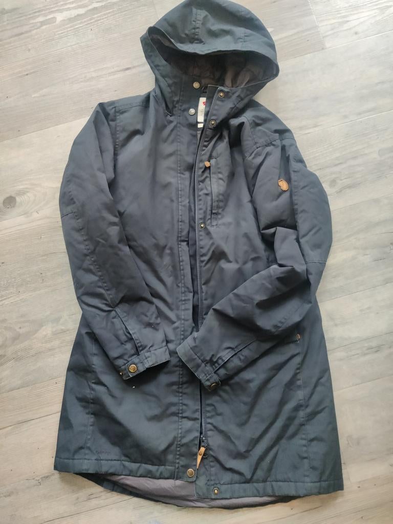 Fjällräven Kiruna parka maat M vrouwen, Kleding | Heren, Jassen | Winter, Ophalen of Verzenden, Zo goed als nieuw, Zwart