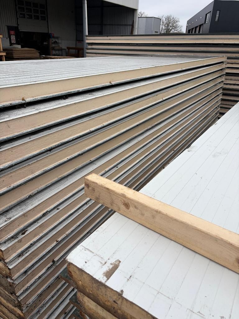 Sandwichpanelen - geïsoleerde panelen - wandplaten ( 204 ), Ophalen, Gebruikt, Nnb, Nnb