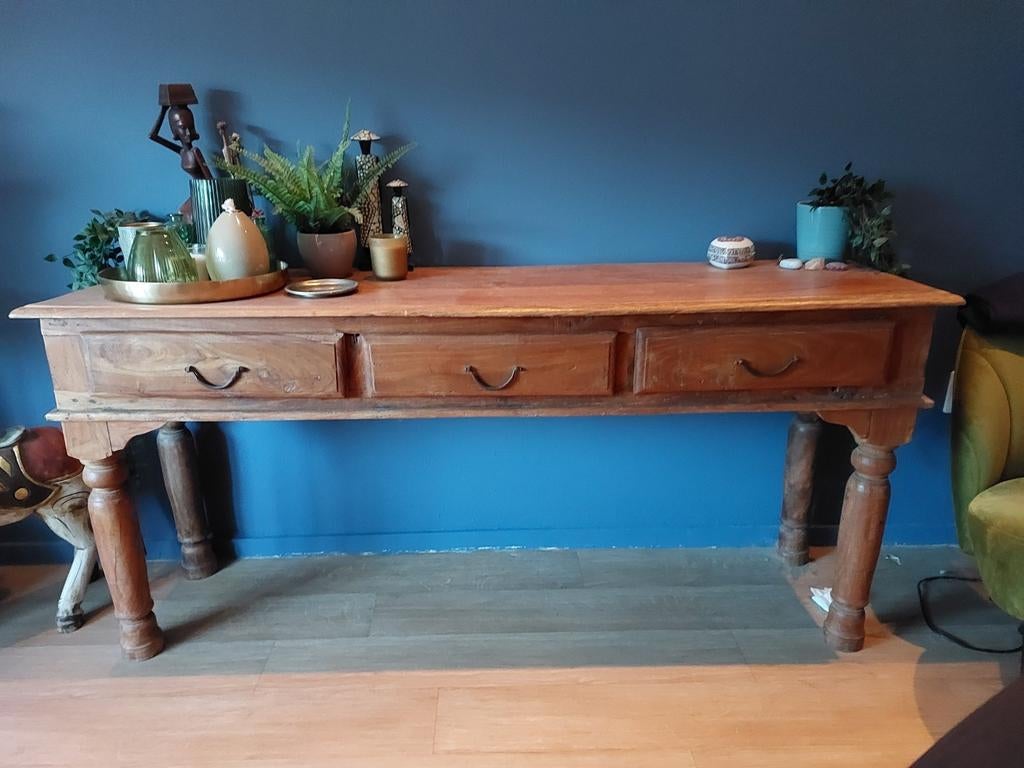 Houten vintage / antieke sidetable met 3 lades, Huis en Inrichting, Tafels | Sidetables, Ophalen, 100 tot 150 cm, Vintage, Gebruikt