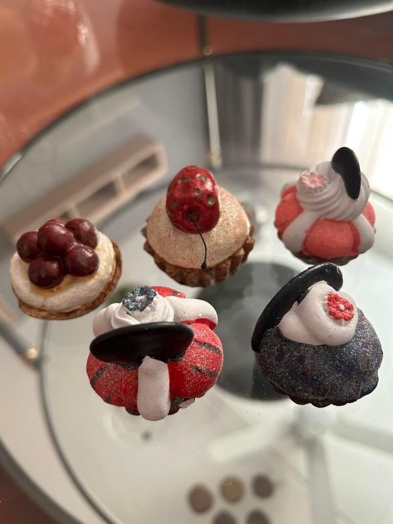 Stenen gebakjes, Ophalen, Zo goed als nieuw, Taarten, Bakvorm